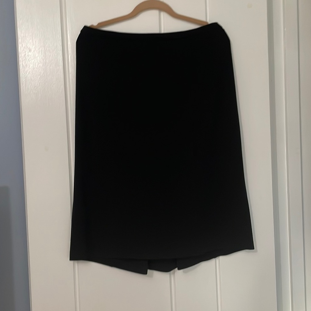 Black skirt